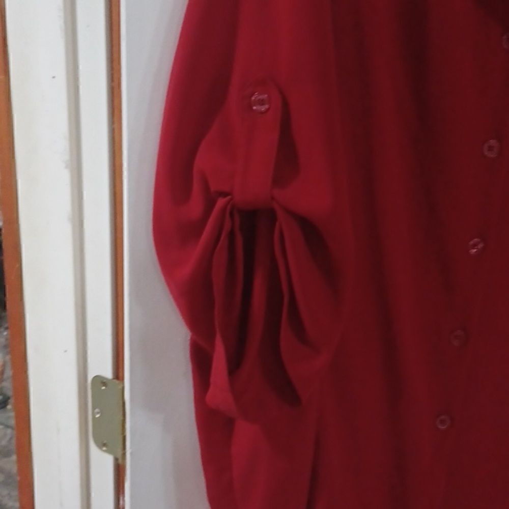 CST Studio Red Blouse - Picture 5 of 7